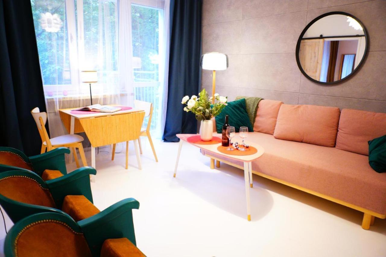 Apartment Cinema By P&j Warschau